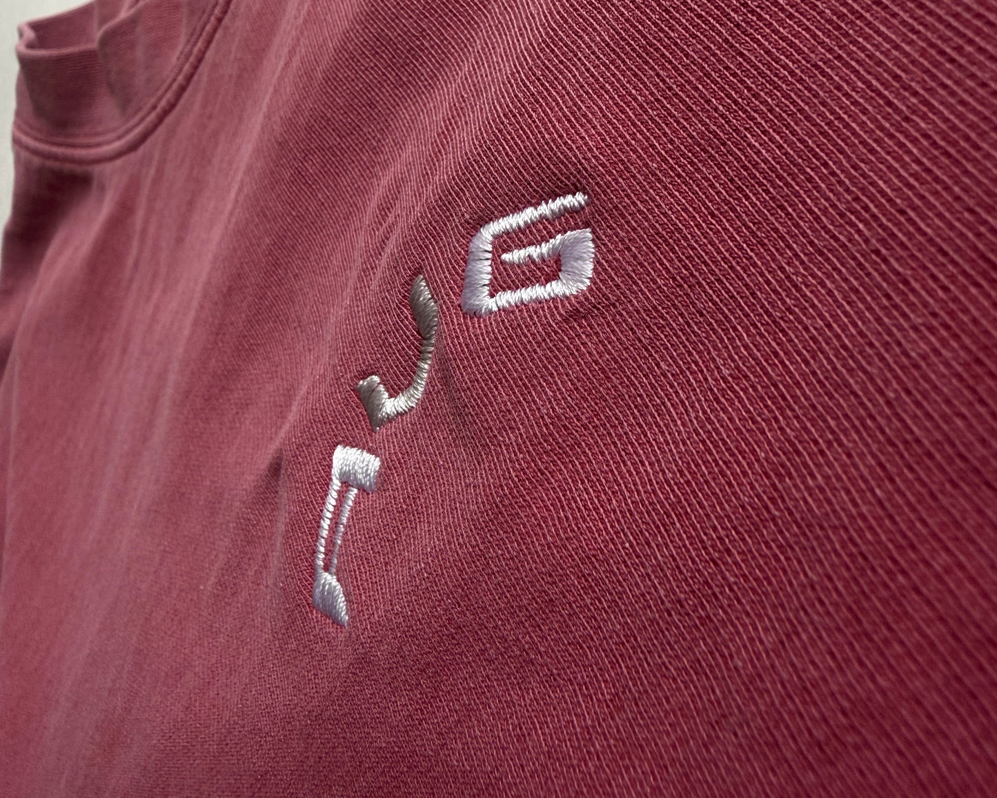 AVG TEE